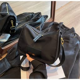 image-Large Capacity New Fashionable And Versatile Single Shoulder Crossbody Bag