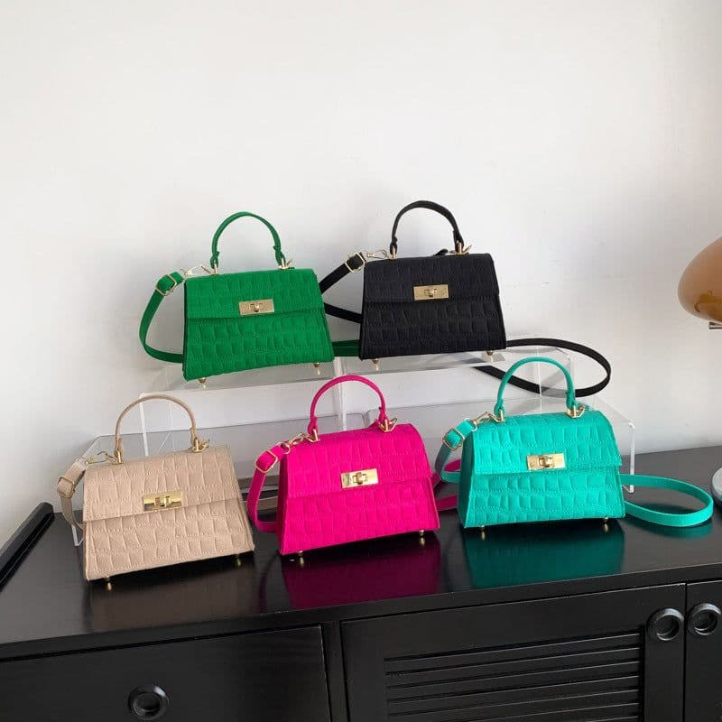 image-Simple Leisure Commute One Shoulder Popular Small Fashion Messenger Bag Women