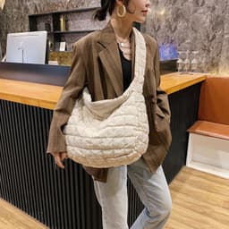 image-Women's Fashion Casual Large Capacity Shoulder Messenger Bag