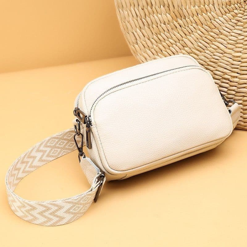 image-Women's Fashion Litchi Pattern Cattle Leather Bag
