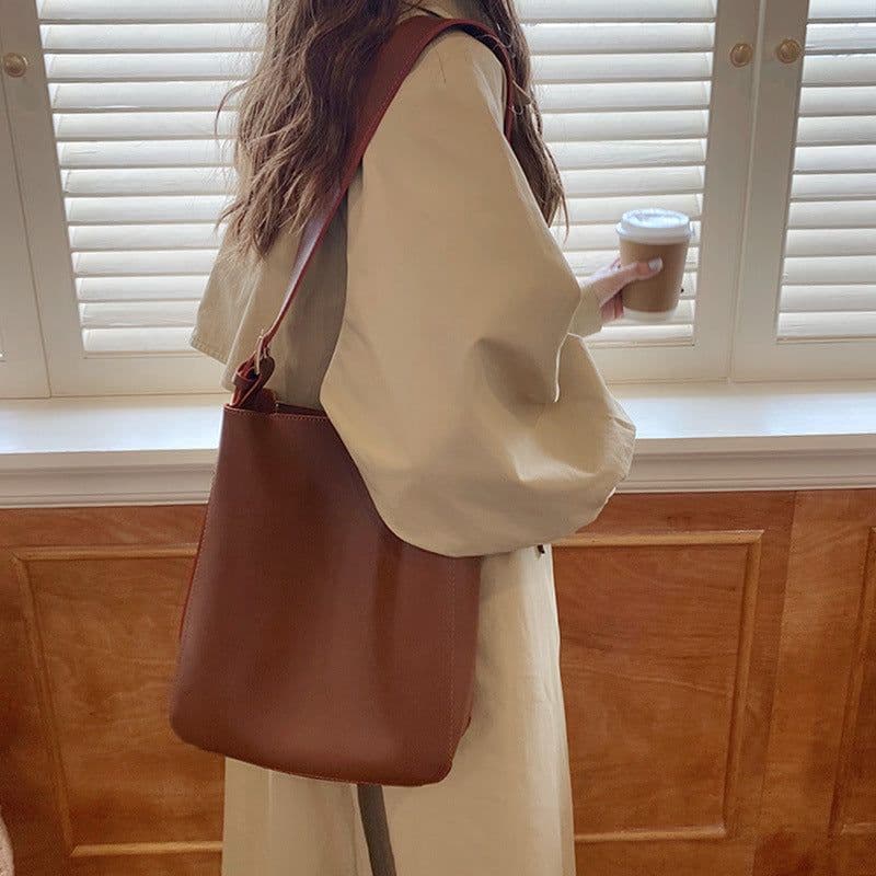 image-Autumn Winter Retro Chic Simple Casual Large Capacity One-shoulder Bucket Bag