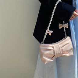 image-Pearl Bow Shoulder Underarm Bag Women's Sweet Messenger Bag