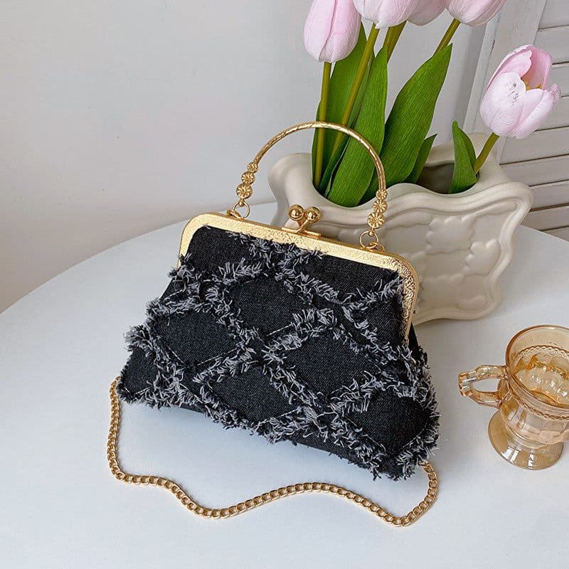 image-Washed Denim Style Stitching Rhombus Clip Bag Fashion Chain Shoulder Messenger Bag