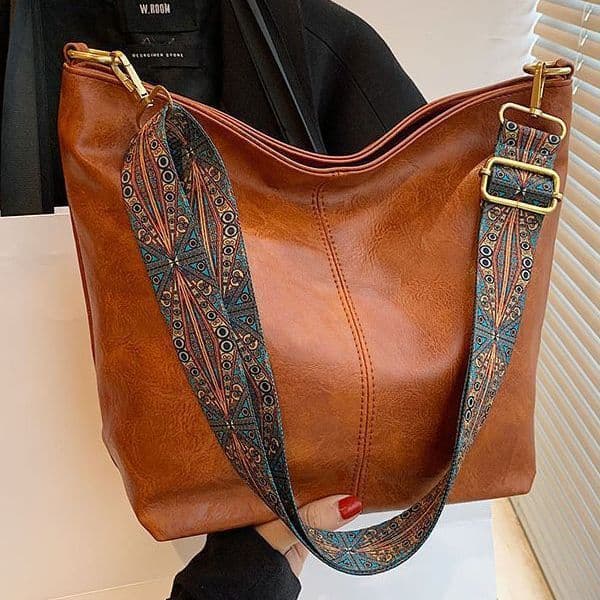 image-Retro Shoulder Messenger Bag Large Capacity Commuter Women's Bucket Bag