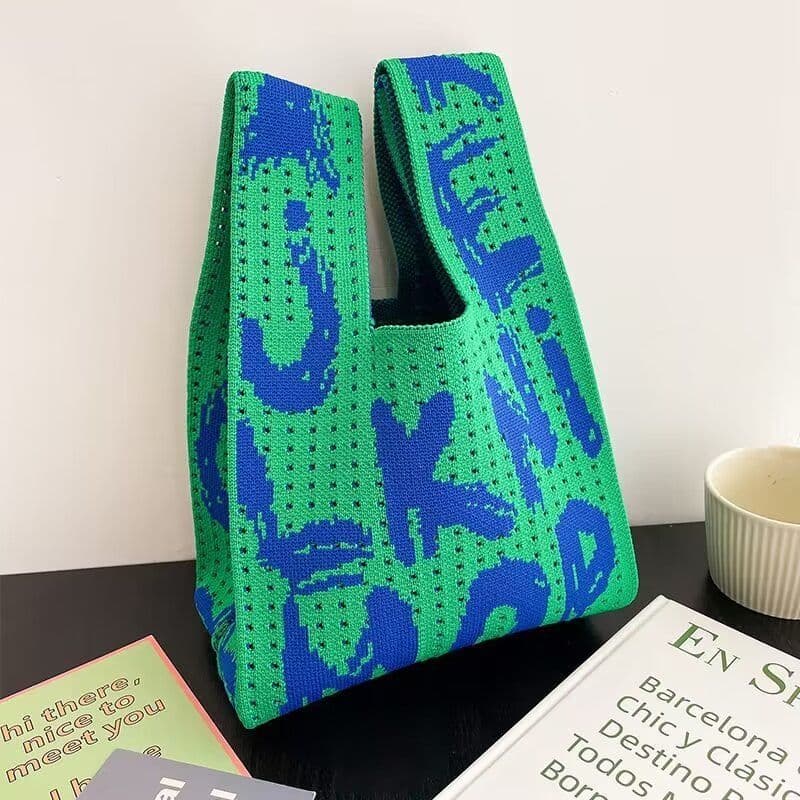 image-Women's Fashionable Large-capacity Striped Portable Storage Bag
