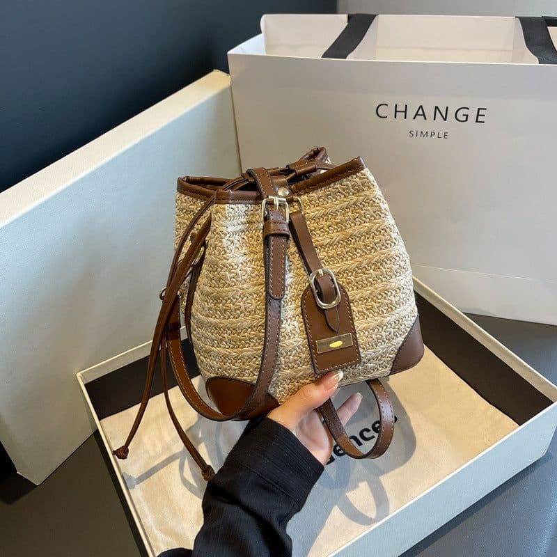 image-Summer Korean Straw Plaited Pull-belt Simple Beach Weaving Shoulder Messenger Bag