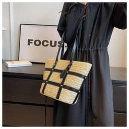 image-Women's Large Capacity Fashion Shoulder Woven Bag