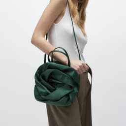 image-Silk Texture Shoulder Messenger Bag