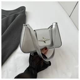 image-All-match Hot Girl Advanced Shoulder Messenger Baguette Bag