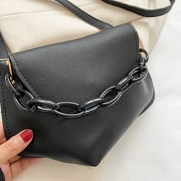 image-Internet Celebrity Fashion Chain Commuter Western Style Shoulder Messenger Bag