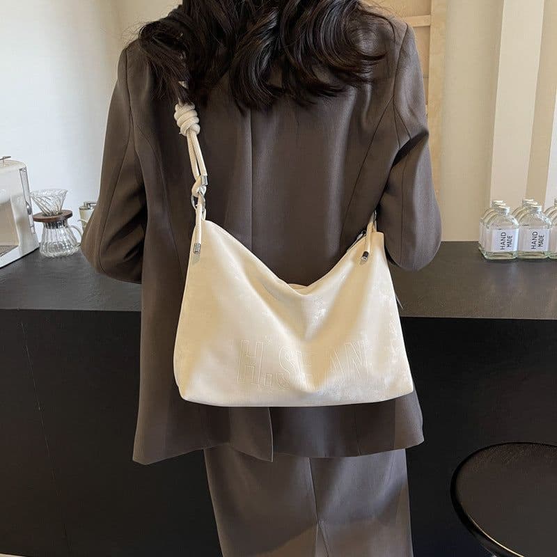 image-Autumn And Winter Crossbody Large-capacity Bucket Bag Fashion All-match High Sense