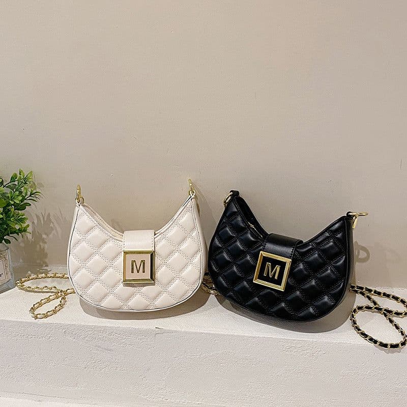 image-Fashion One Shoulder Crossbody Underarm Bag