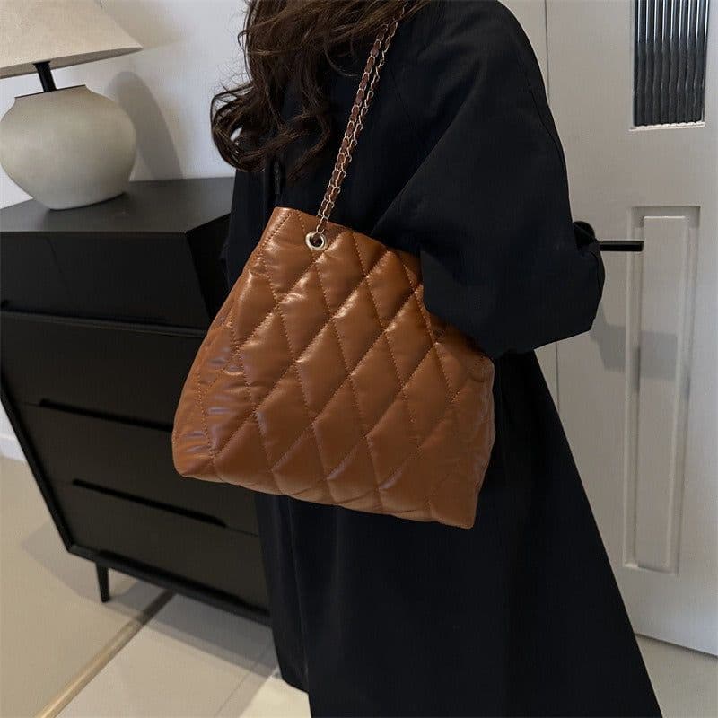 image-Popular Texture Rhombus Embroidery Thread Casual Large Capacity Simple Chain Shoulder Crossbody Underarm Bag