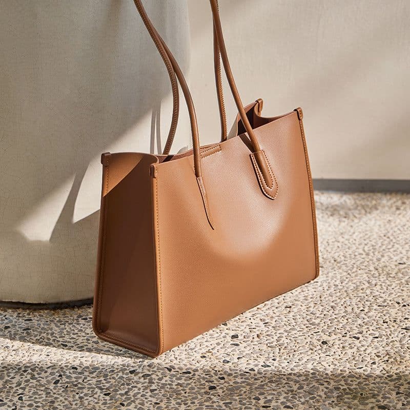 image-Fashionable High-grade Leather Women's Bag