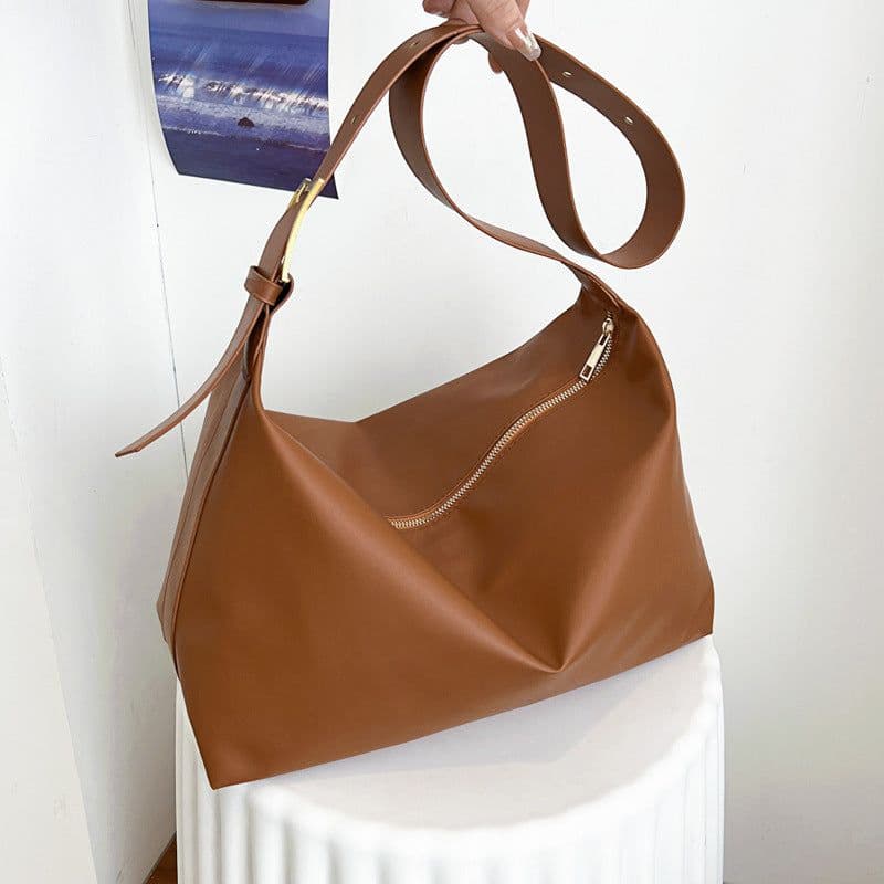 image-Large-capacity Shoulder Bag Women's Underarm Bag Retro Texture Totes Bag Fashion Casual Commuter Bags