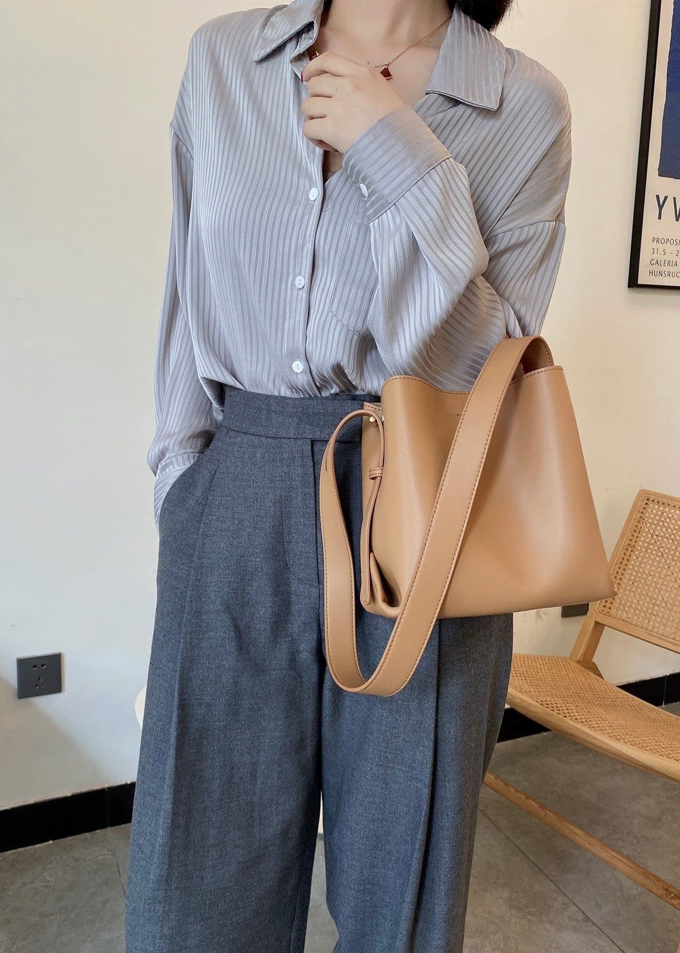image-Portable Bucket All-match Shoulder Cowhide Portable Women's Bag