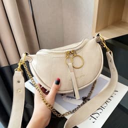 image-Women's Fashion All-matching Lightweight Retro Chest Bag