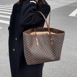 image-Women's Shoulder Bag Large Capacity Commuter's All-matching Tote Bag