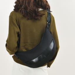 image-Popular Wide Shoulder Strap Messenger Bag