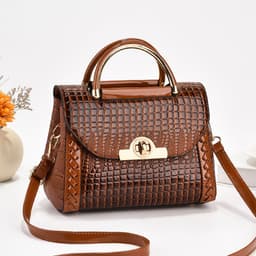 image-Women's Small Square Fashion Shoulder Crossbody Bag