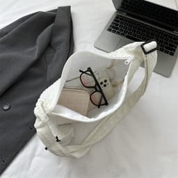 image-South Korea Ins Girl's Fashionable Cloud Puff Flower Shoulder Bag