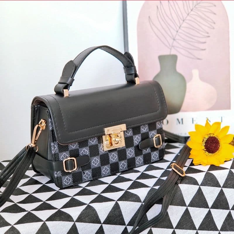 image-Comfortable Retro Small Square Pattern Ethnic Crossbody Bag