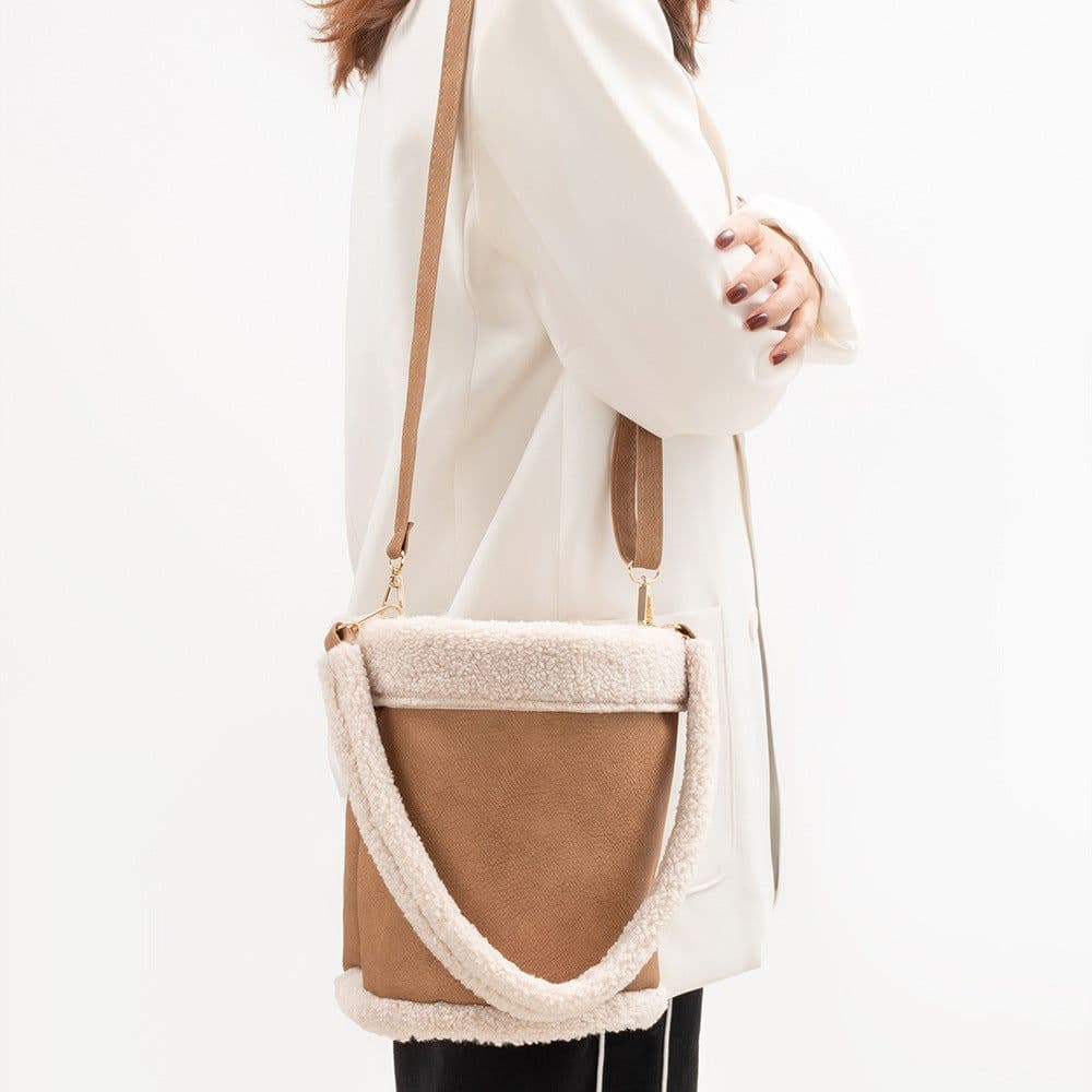 image-Women's Autumn And Winter Plush PU Leather Bucket Bag