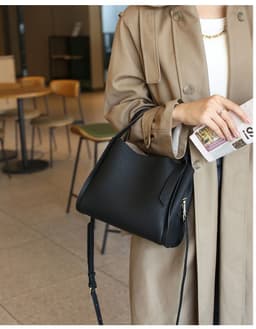 image-Women's Shoulder Bag Fashionable All-match Bucket