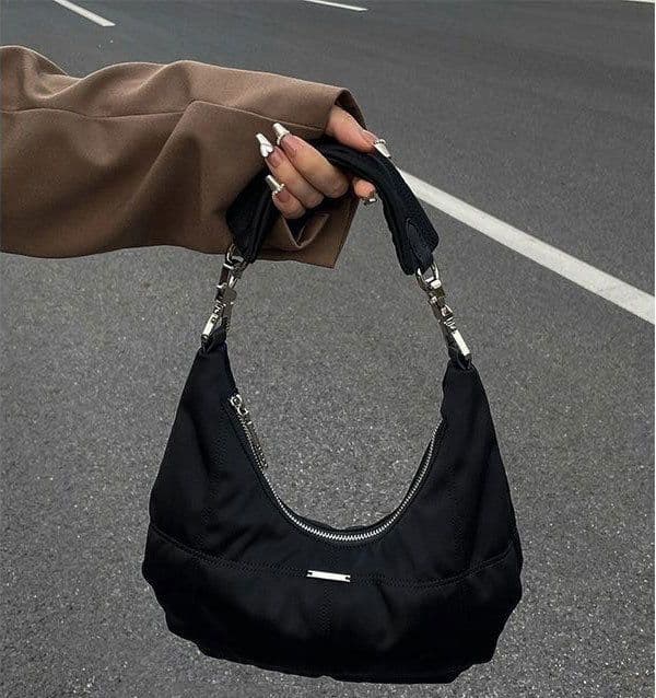 image-Winter Velvet Black Retro Sunny Dark Clouds Special-interest Design Casual Fashion Underarm Baguette Bag