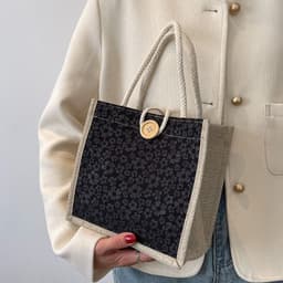 image-Western Style Lunch Box Japanese Ins Small Shoulder Bag