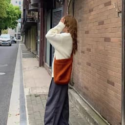 image-Autumn And Winter Fur Large-capacity Bucket Shoulder Bag