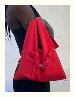 image-Niche Multi-pocket Crossbody Design Outer Casual Shoulder Bag