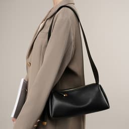 image-Women's High-grade Cowhide Baguette Underarm Bag