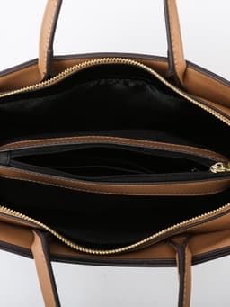 image-Fashion Portable New Retro Women Bag