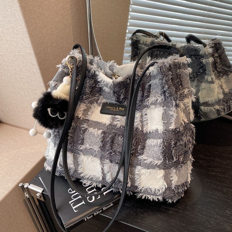 image-Fashion All-match One-shoulder Tote Bucket Bag