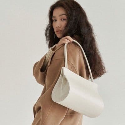 image-High-end New Retro Baguette Handbag