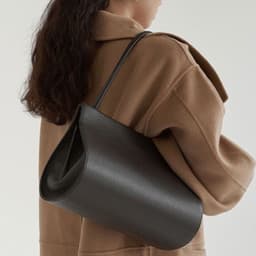 image-High-end New Retro Baguette Handbag