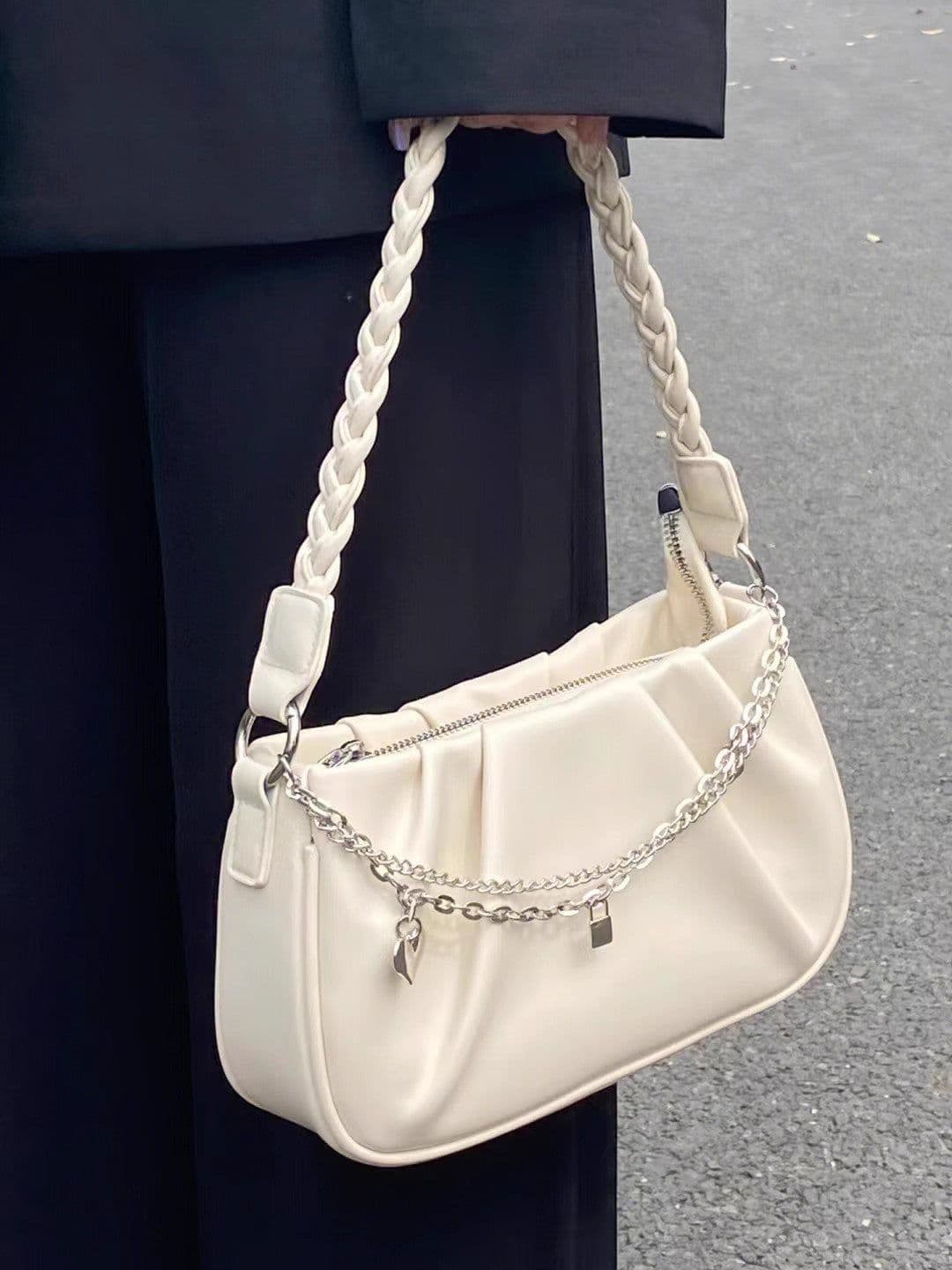 image-Women's Commute Minimalist Versatile Handheld New Niche Fang Yun Bag