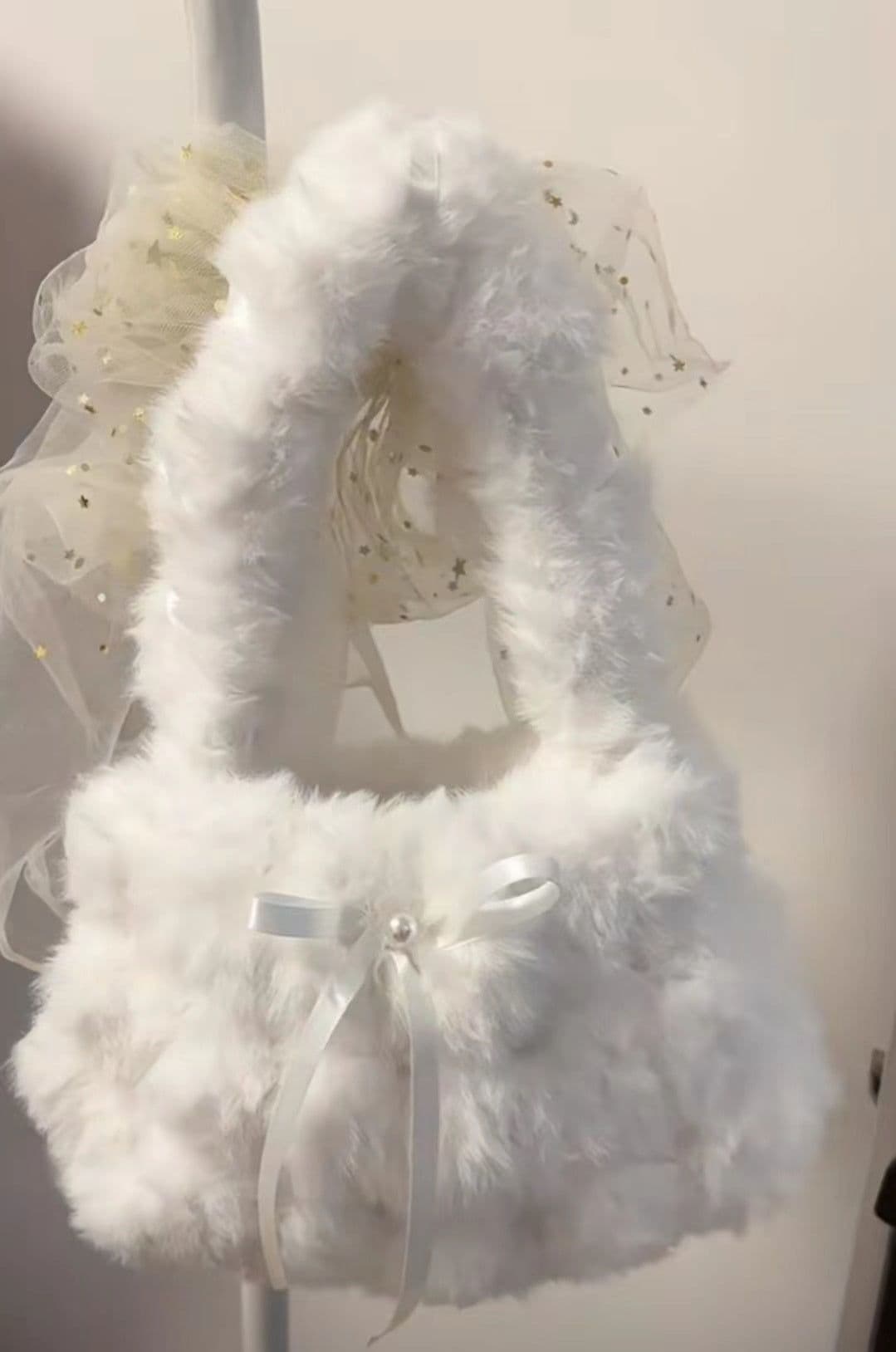 image-Plush Handbag Women's Snow White Bow Pearl Bag