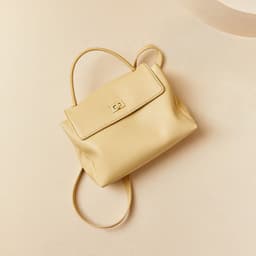 image-Soft Cowhide Commuter Bag Portable Shoulder Simple Large Capacity Crossbody Women's Bag