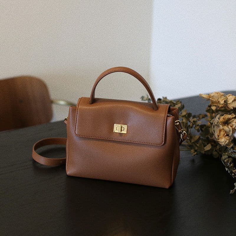 image-Soft Cowhide Commuter Bag Portable Shoulder Simple Large Capacity Crossbody Women's Bag