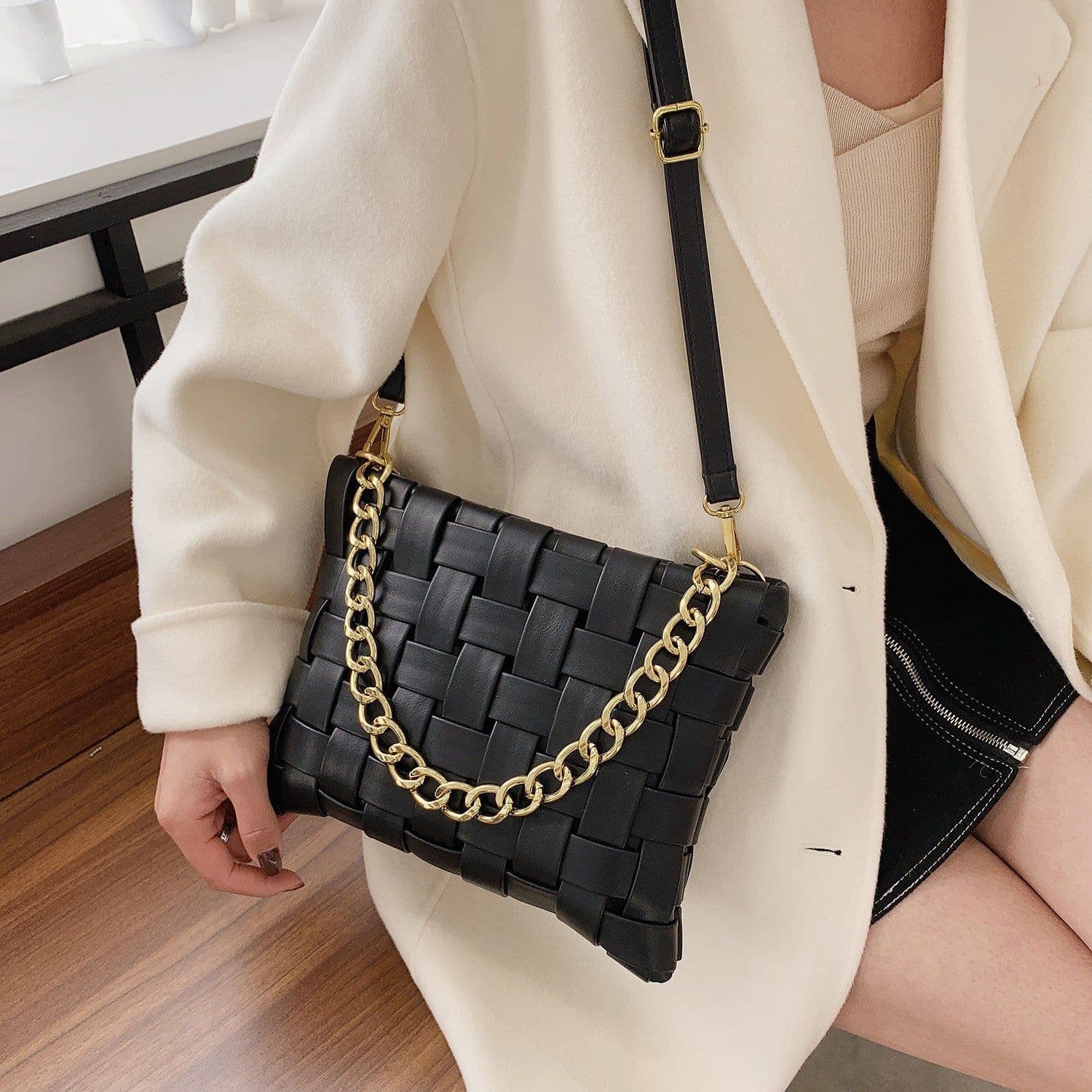 image-PU Women's Textured Woven Handbag