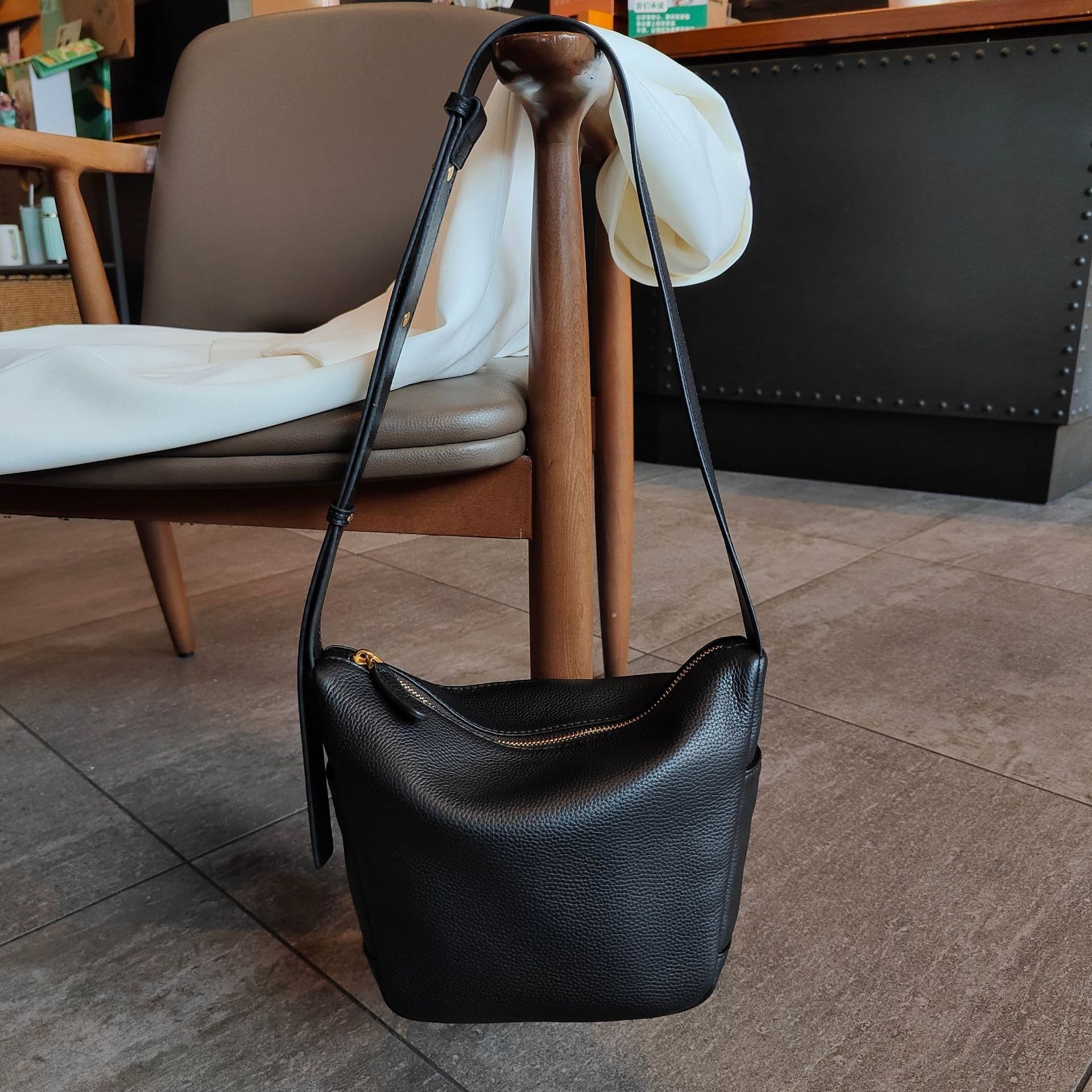 image-Women's Fashion Casual All-match Shoulder Messenger Bag