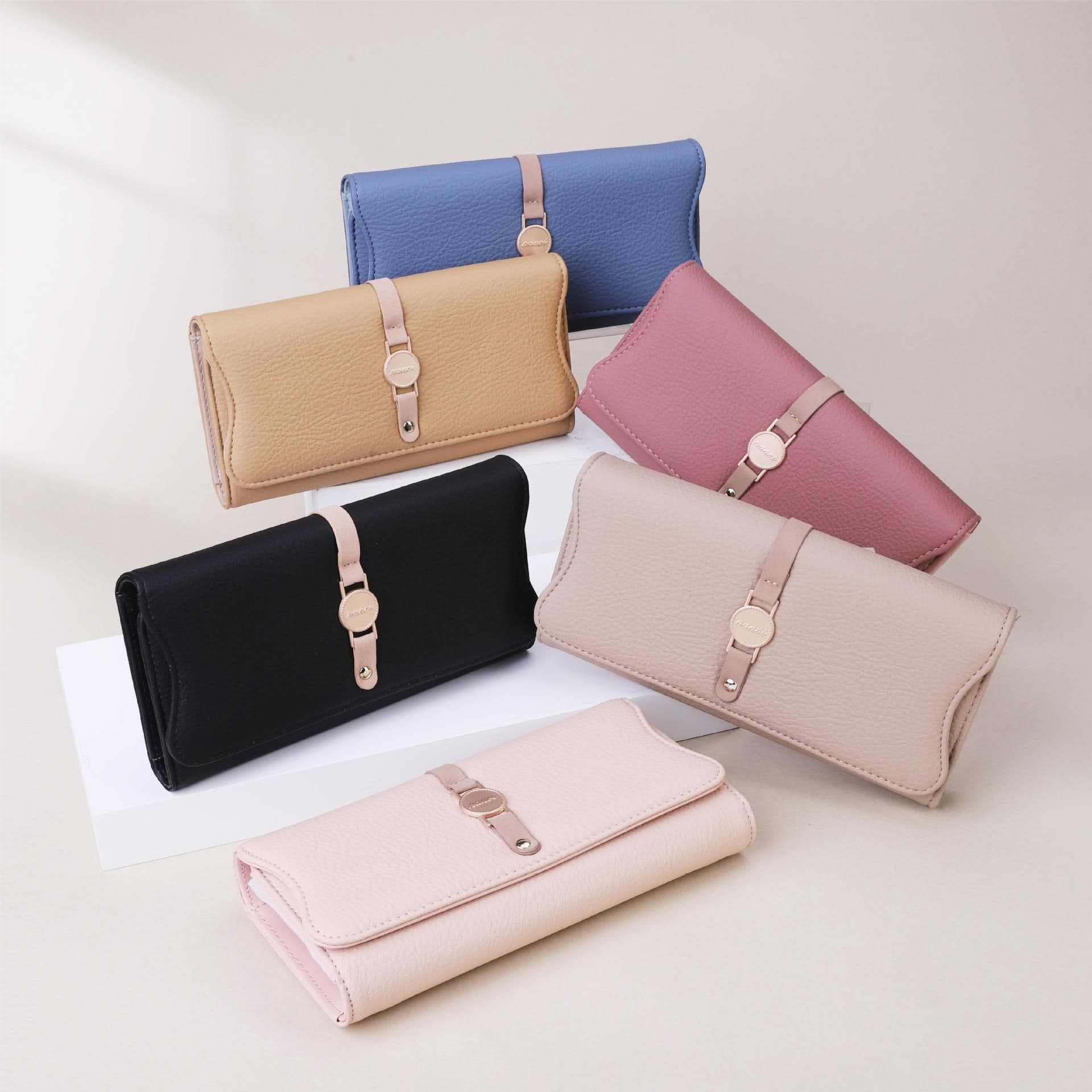image-Women's Leather Purse Long And Simple Fashion