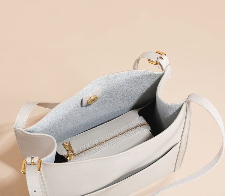 image-Genuine Leather Women's Bag Large Capacity Niche Commuter