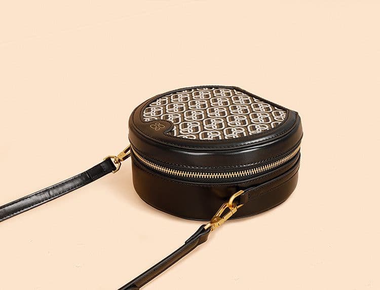 image-Presbyopic Korean Style Round Girls High Sense Niche Phone Crossbody Bag