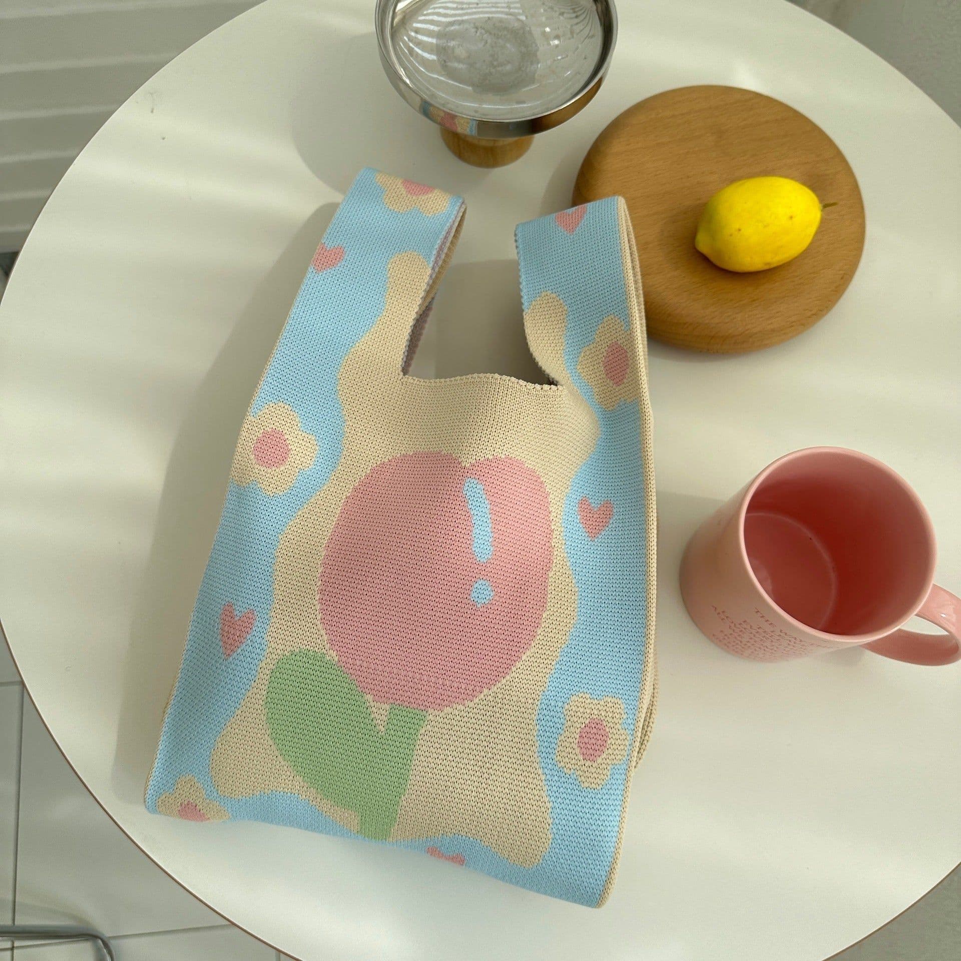 image-Spring Tulip Knitted Bags Contrast Color And Versatile Hand Carrying