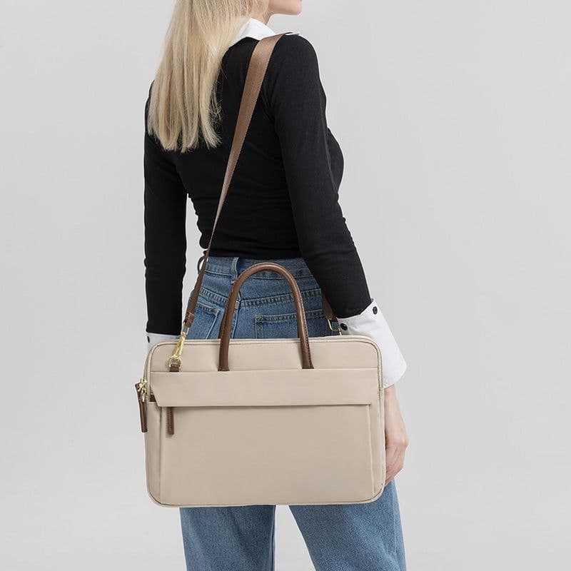 image-Women's 16-inch Notebook Casual Computer Bag