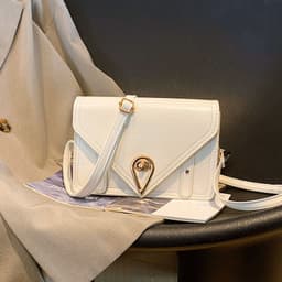 image-Women's Fashion Simple Shoulder Messenger Bag