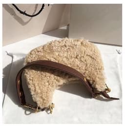 image-Fur One-piece Lamb Wool Saddle Bag Underarm Bag Plush Women's Bag